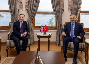 Hakan Fidan, İngiliz mevkidaşı ile görüştü