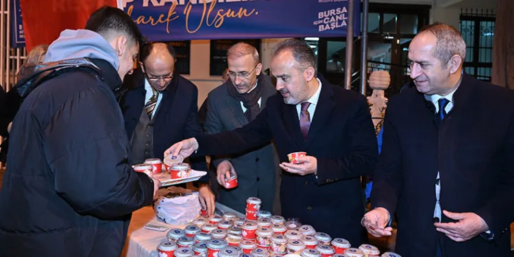 Bursa’da mübarek 3 aylara coşkulu karşılama