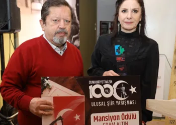 Nazım Hikmet şiirleriyle anıldı