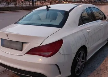 Trafikte makas atan sürücü uyuşturucu etkisinde çıktı