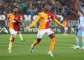 Wilfried Zaha gol sayısını 9’a çıkardı
