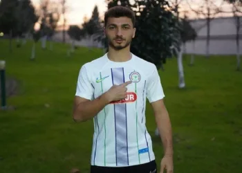Çaykur Rizespor, Remzi Kolcuoğlu ile profesyonel sözleşme imzaladı