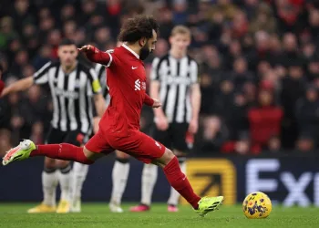 Liverpool, Newcastle’ı 4 golle geçerek liderliğini sürdürdü