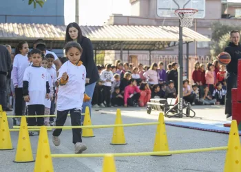Mersin’de sporbüs ile çocuklar sporla buluşuyor