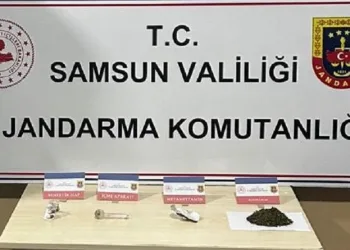 Jandarma bir evde uyuşturucu ele geçirdi