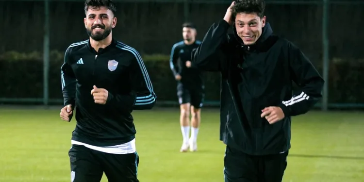 Erzurumspor FK Antalya’da kampa girdi