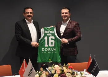 Uludağ Kadın Basketbol Takımı’nın sağlık sponsoru Doruk Hastaneleri oldu