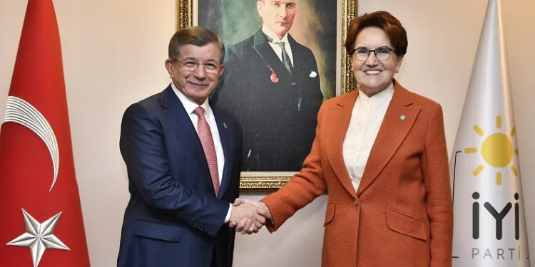 Gelecek Partisi Genel Başkanı Davutoğlu’ndan İYİ Parti lideri Akşener’e ziyaret