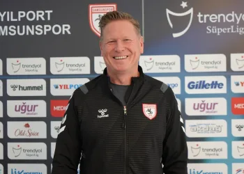 Markus Gisdol: “Oynadığımız her maçtan puan ya da puanlar çıkarmamız lazım”