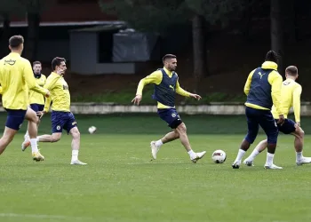 Fenerbahçe, İstanbulspor maçı hazırlıklarını sürdürdü