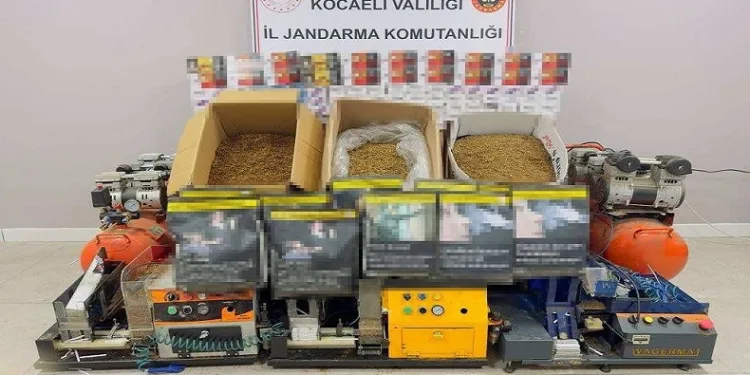 Kocaeli’de gümrük kaçağı 48 bin dolu ve boş makaron ele geçirildi