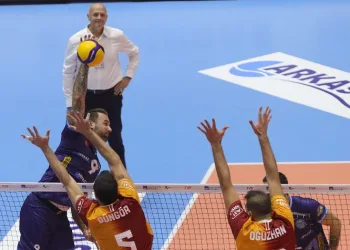 Arkas Spor, Galatasaray deplasmanında