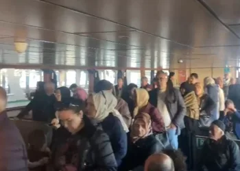 Eminönü – Üsküdar vapurunda yolcular mahsur kaldı