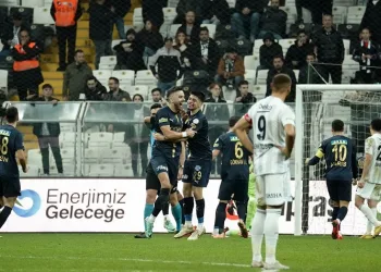 Trendyol Süper Lig: Beşiktaş: 1 – Kasımpaşa: 3