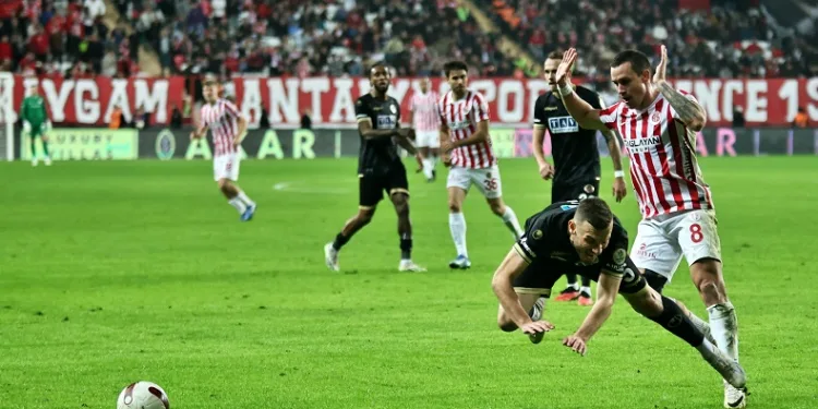 Trendyol Süper Lig: Antalyaspor: 0 – Corendon Alanyaspor: 0