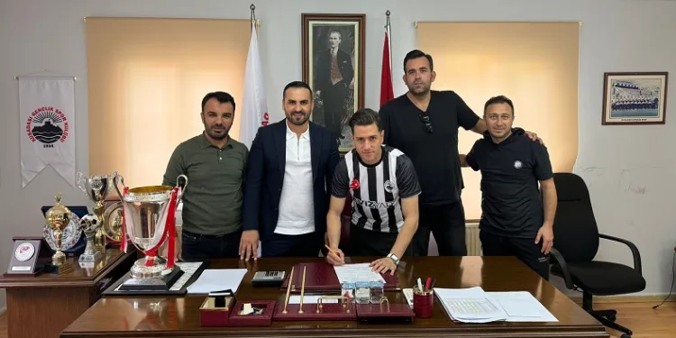 Kuşadasıspor flaş tranferlere devam ediyor