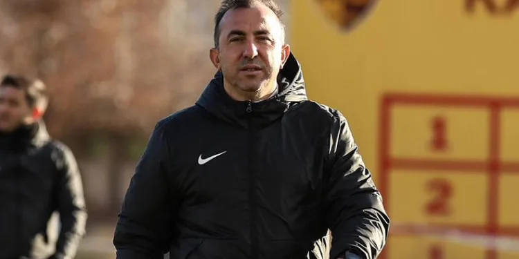 Kayserispor Teknik Direktörü Recep Uçar: “Yılın ilk maçını kazanmak istiyoruz