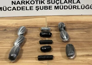 Midesinde uyuşturucu taşıyan yabancı uyruklu şahıslar yakalandı