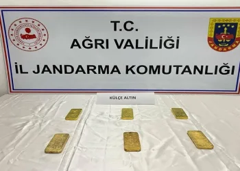 27 milyon 300 bin değerinde altın yakalandı