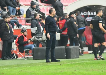 Kayserispor Teknik Direktörü Recep Uçar: “Finalleri yapabilsek farklı olacak”