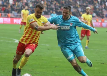 Sivasspor’da Manaj, Galatasaray maçında yok