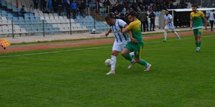 Didim Belediyespor, Sivaslı Belediyespor’u mağlup etti