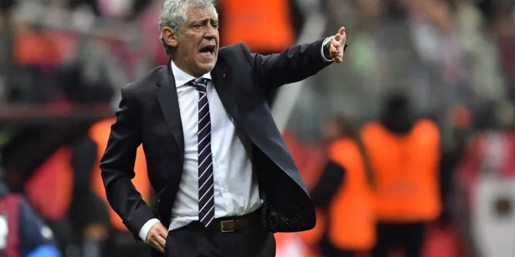 Beşiktaş, Fernando Santos’a emanet