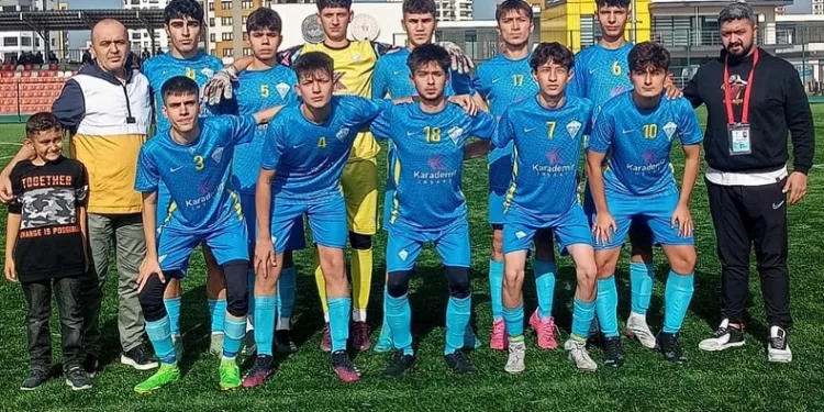Oyuncuları bıçaklanan takım ligden çekildi