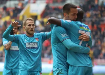 Sivasspor’un galibiyet serisi 2 maça çıktı