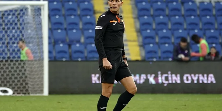Karagümrük FK – Kayserispor maçının hakemi Burak Şeker