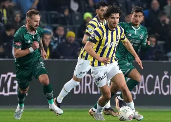 Fenerbahçe ile Konyaspor 45. randevuda