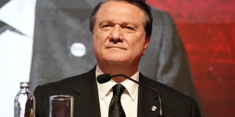 Hasan Arat: “Beşiktaş’ı aydınlık günler bekliyor”