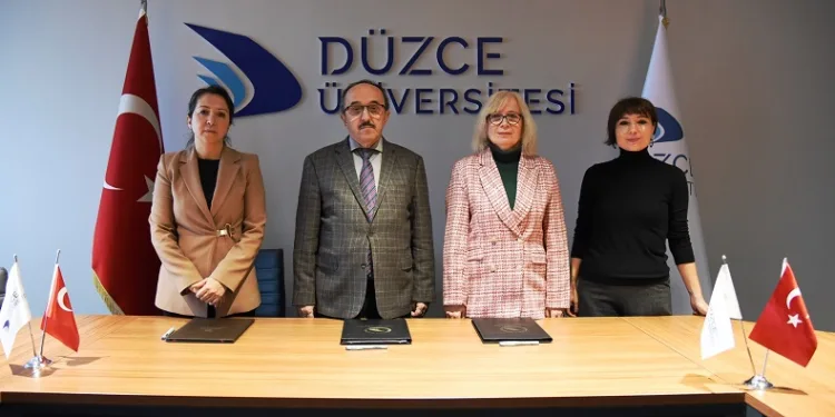 İş birliği protokolleri imzaladı