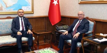 Milli Savunma Bakanı Güler, Ukrayna’nın Ankara Büyükelçisi Bodnar’ı kabul etti