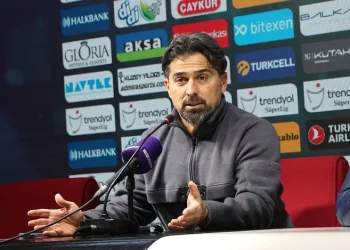 İlhan Palut: “Hak ettiğimiz bir mağlubiyet aldık”