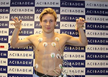 Beşiktaş’ın yeni transferi Svensson, sağlık kontrolünden geçti