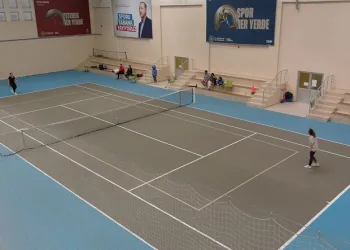 Afyonkarahisar’da 6 farklı kategoride yapılan tenis turnuvası sona erdi