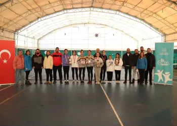 Muğla’da okul sporları yıldızlar tenis il birincisi belli oldu