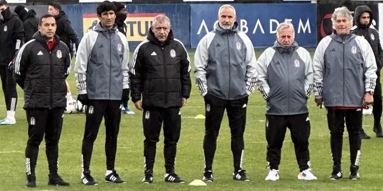 Beşiktaş’ta Fernando Santos ilk idmanına çıktı