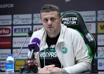 Konyaspor’da Hakan Keleş ile yollar ayrıldı