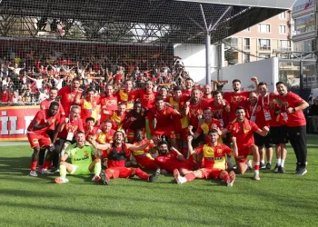 Göztepe, Sakaryaspor deplasmanında