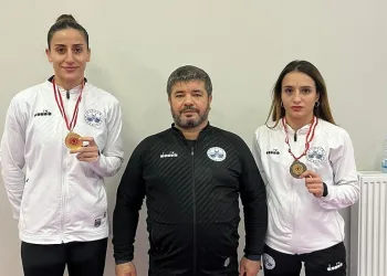 Gizem Özer’den altın madalya