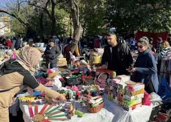 Ortaca ikinci el pazarına yoğun ilgi