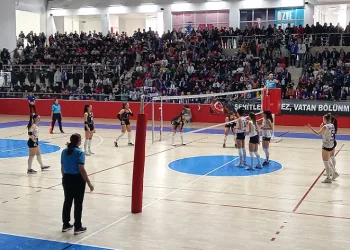Bozüyüklü kızlar, Bilecik Belediyespor’u 3-1 mağlup etti