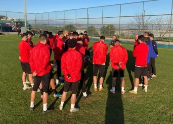 Eskişehirspor, Antalya’da kampa girdi