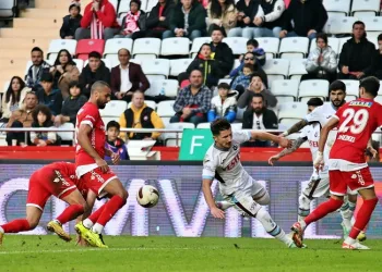 Trendyol Süper Lig: Antalyaspor: 1 – Trabzonspor: 1