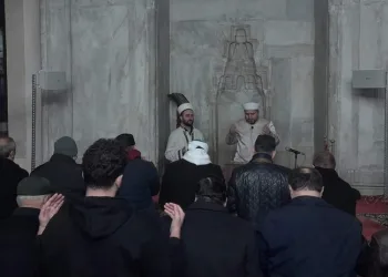 Edirne’de camilerde şehitler için dua edildi