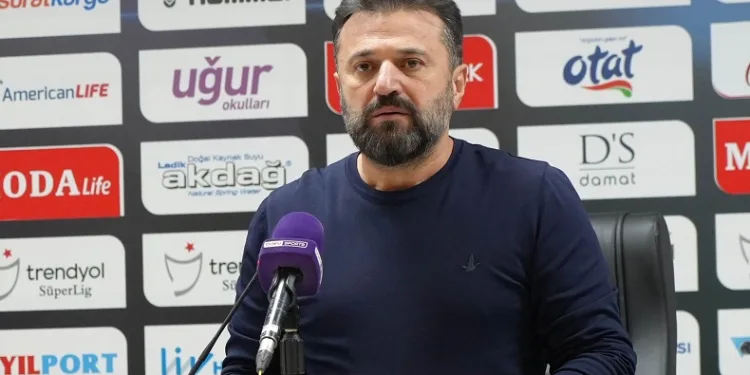 Sivasspor Teknik Direktörü Bülent Uygun: “Çok eksiğimiz vardı, istediğimiz oyunu oynayamadık”