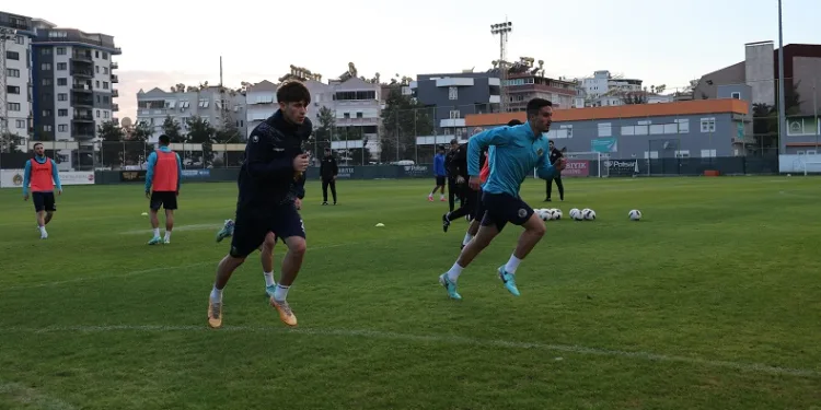 Alanyaspor, kupa maçı hazırlıklarına başladı