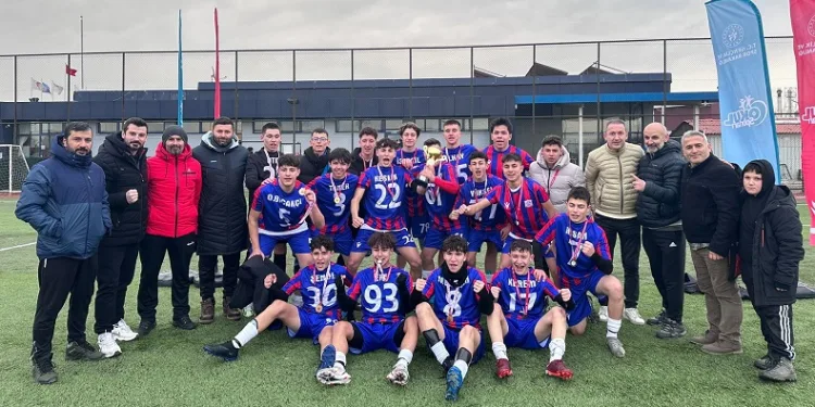 Düzce Spor Lisesi şampiyon